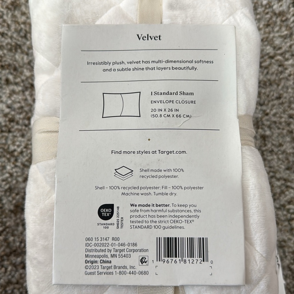 THRESHOLD Standard size velvet diamond stitch sham sold as one - Picture 4 of 4